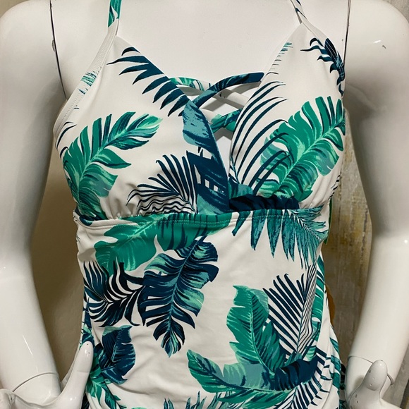 Swim top size L - Picture 4 of 5